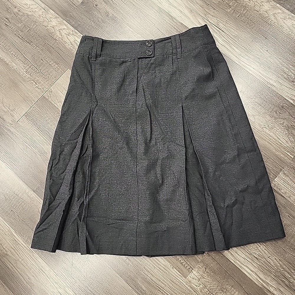 Armani Collezioni Wool Blend Skirt, Gray, Size 6